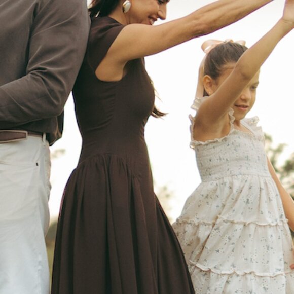 Reformation Maven Dress - Petite 2P - Picture 5 of 6